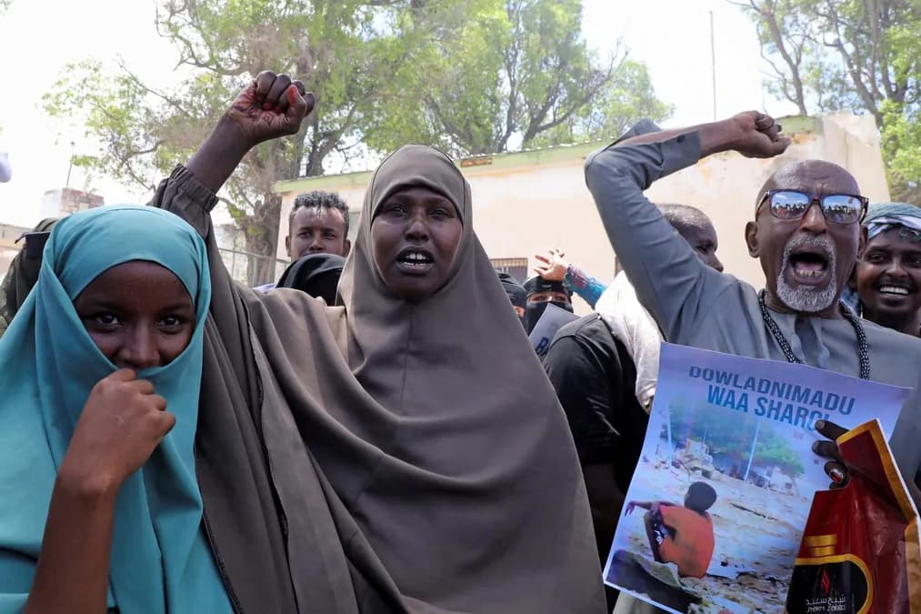 Somalie : annonce d'une période de transition sans élections à l'issue du mandat présidentiel