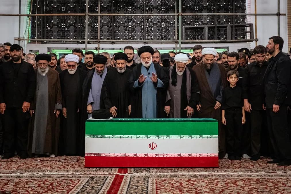 Iran : Mojtaba Khamenei menace les États-Unis après la mort de son père