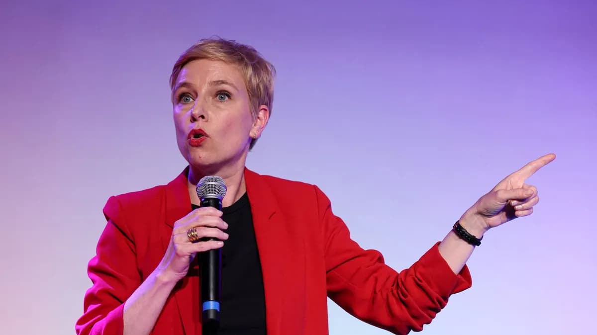 Présidentielle 2027 : Clémentine Autain se retire de la primaire