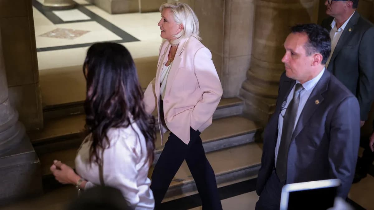 Marine Le Pen condamnée à une peine sous bracelet électronique