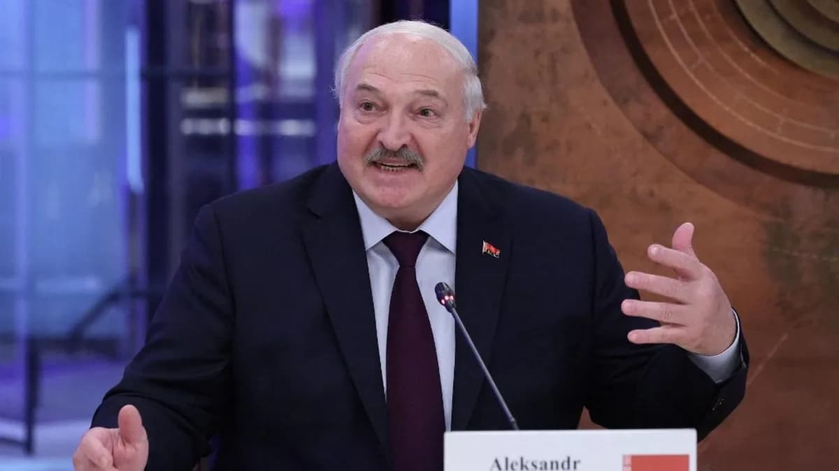 Bélarus : Loukachenko adoucit son discours envers l'Ukraine