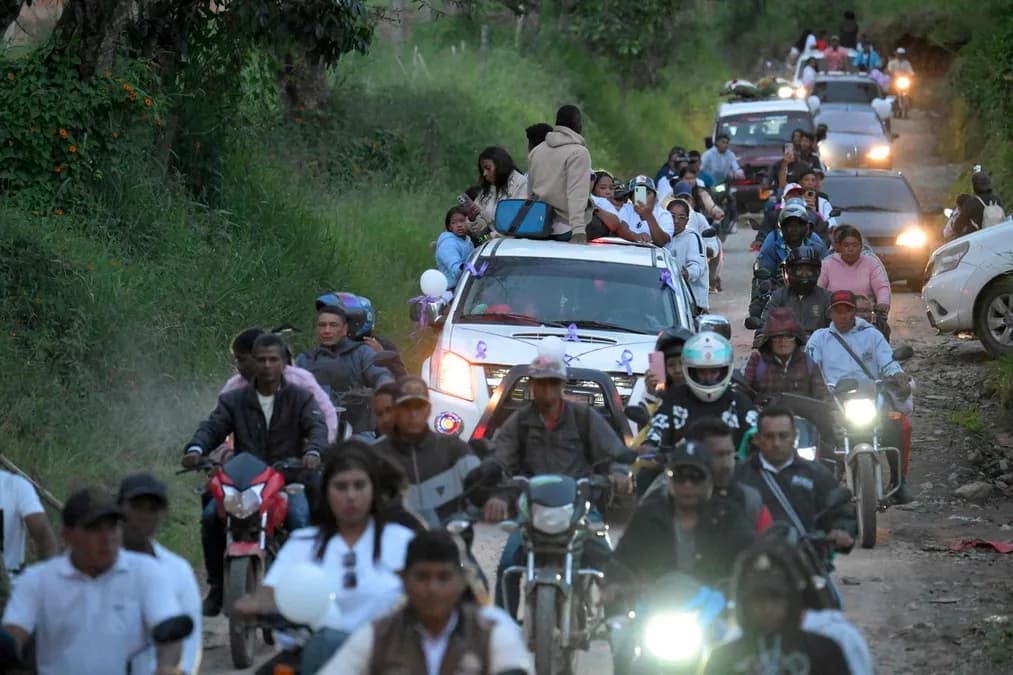 Décryptage : la guérilla EMC en Colombie reconnaît une « erreur » après un attentat meurtrier