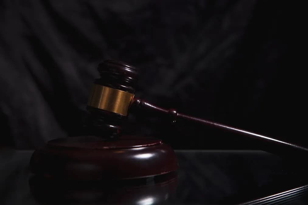 Vol de cartes Pokémon à Palaiseau : un an de prison ferme pour le cambrioleur