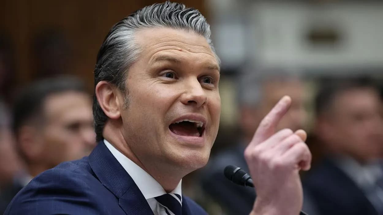 États-Unis et Iran : Pete Hegseth évoque la capacité de redémarrer la guerre