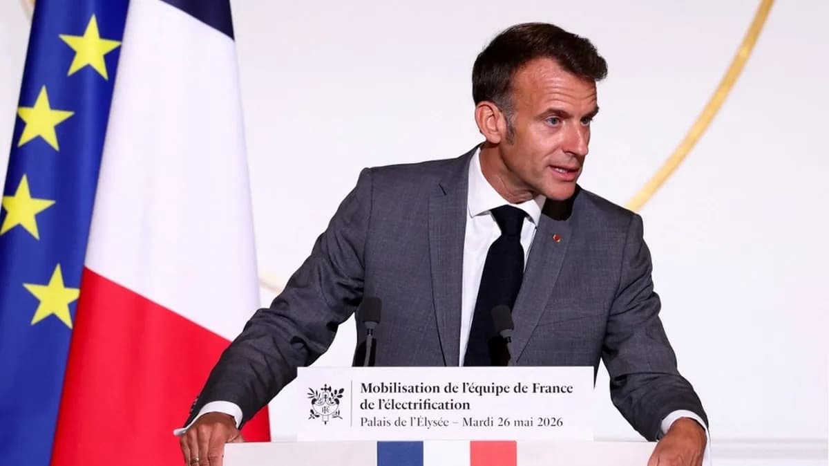 Accélération du déploiement des bornes de recharge électrique : Emmanuel Macron annonce 240 000 nouvelles stations d'ici 2030