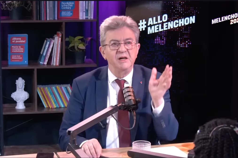 Jean-Luc Mélenchon redefine sa relation avec les médias traditionnels