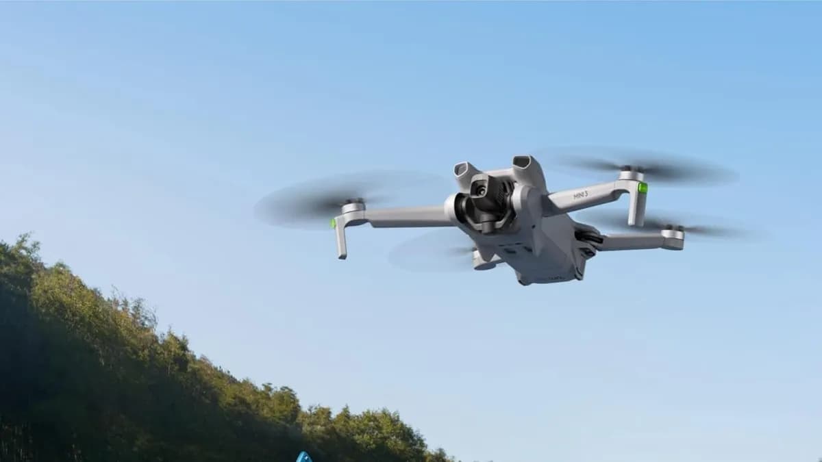 Lutte anti-drones : opérateurs privés vs agents publics, quel dispositif pour la sécurité aérienne ?