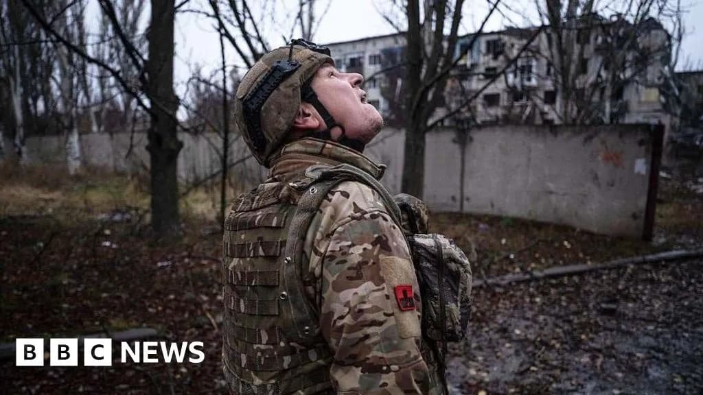 Technologies de guerre en Ukraine : comment les nouvelles armes redéfinissent les combats en première ligne