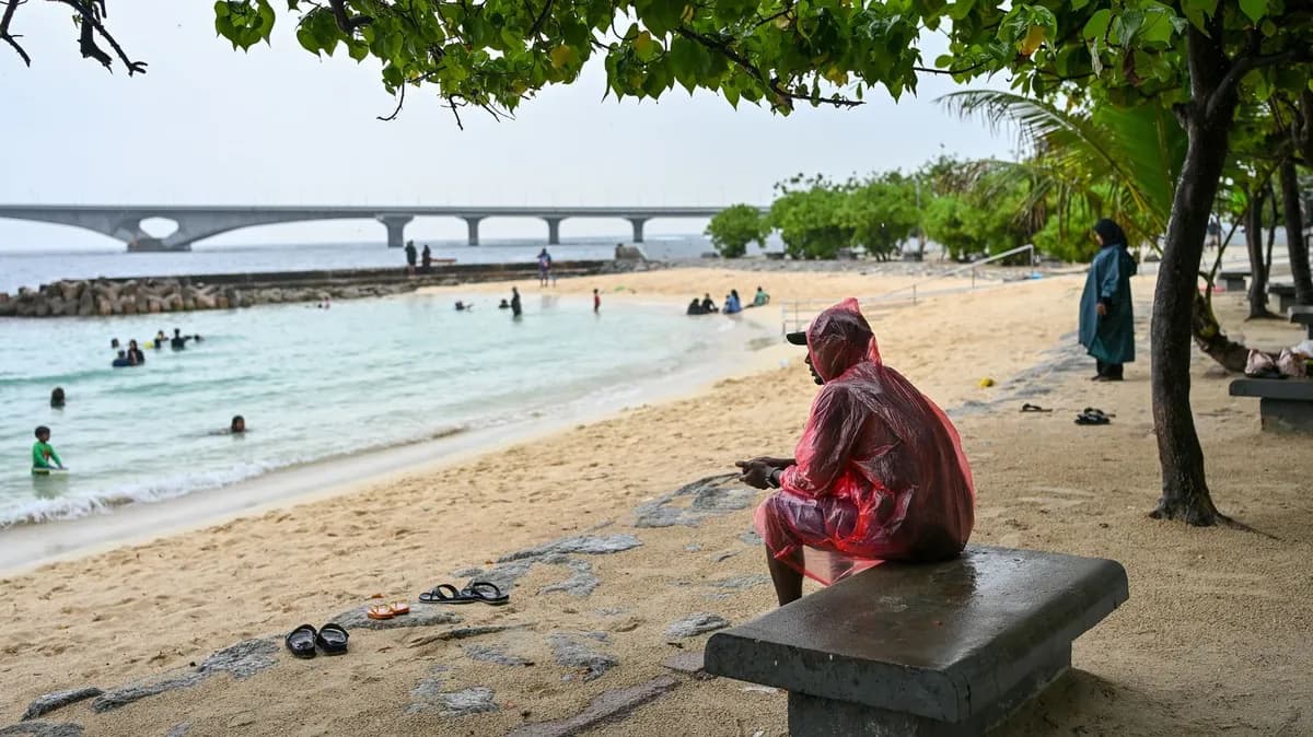 Aux Maldives, un plongeur secouriste meurt lors des recherches des corps des Italiens disparus en plongée
