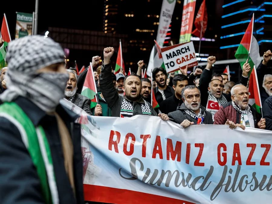 Interception en eaux internationales : réactions internationales à la saisie israélienne d'une flottille humanitaire vers Gaza en 2026