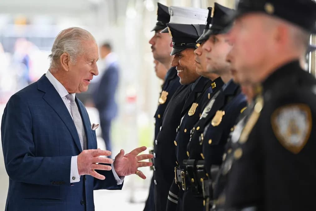 Le roi Charles III rend hommage au Mémorial du 11-Septembre lors de sa visite à New York